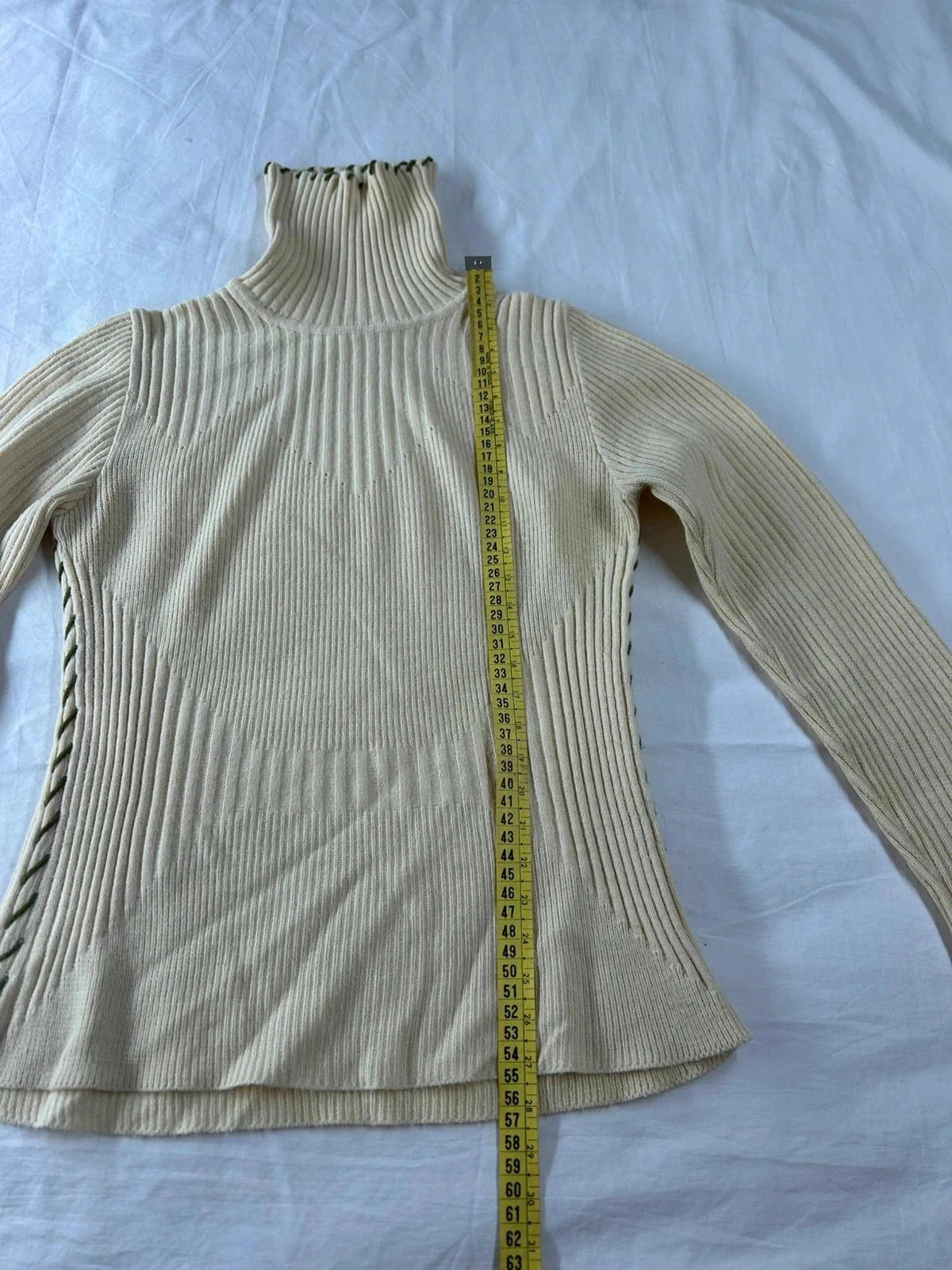 Suéter com gola alta bege creme vintage estilo retrô – photo 5